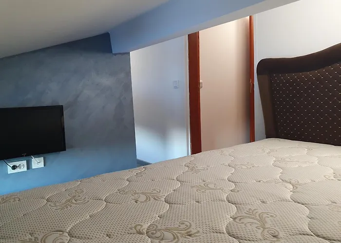 Snow Mountain Grand Monastery *