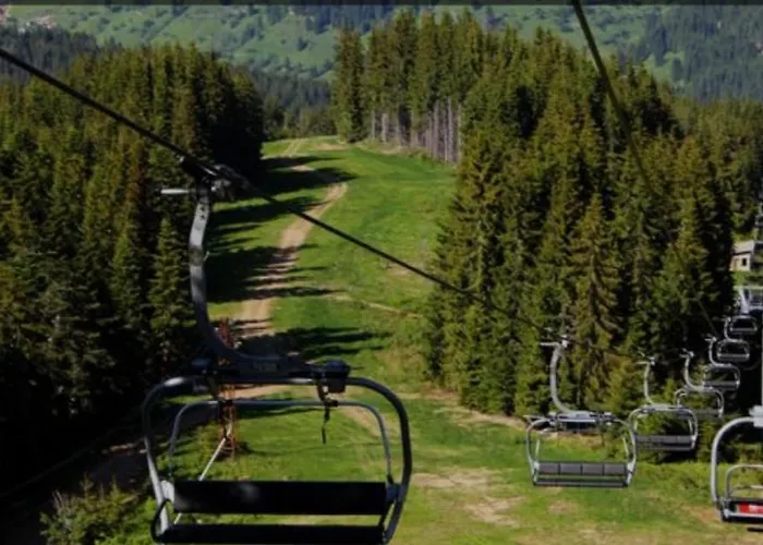 Snow Mountain Grand Monastery Appartement